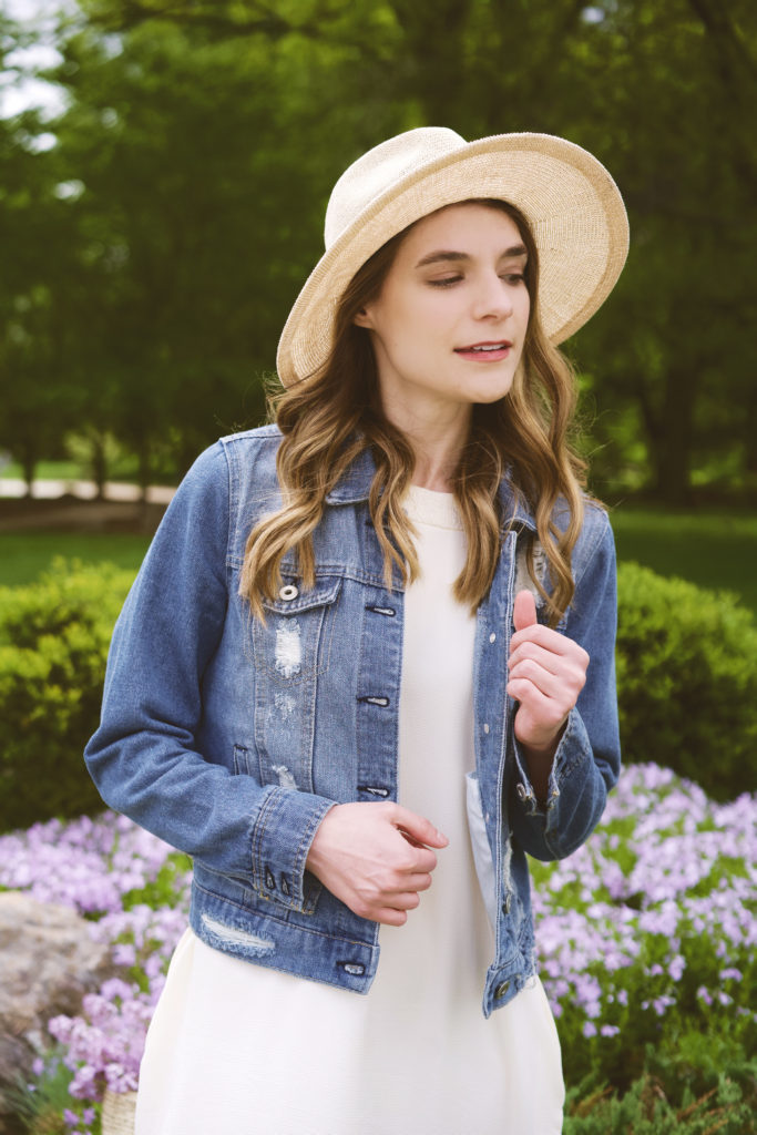 How To Style A Denim Jacket 5 Helpful Tips - The Dark Plum