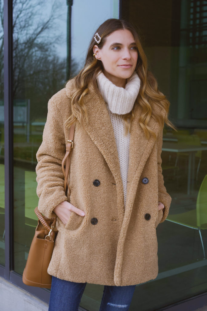How To Wear A Teddy Coat This Winter - The Dark Plum