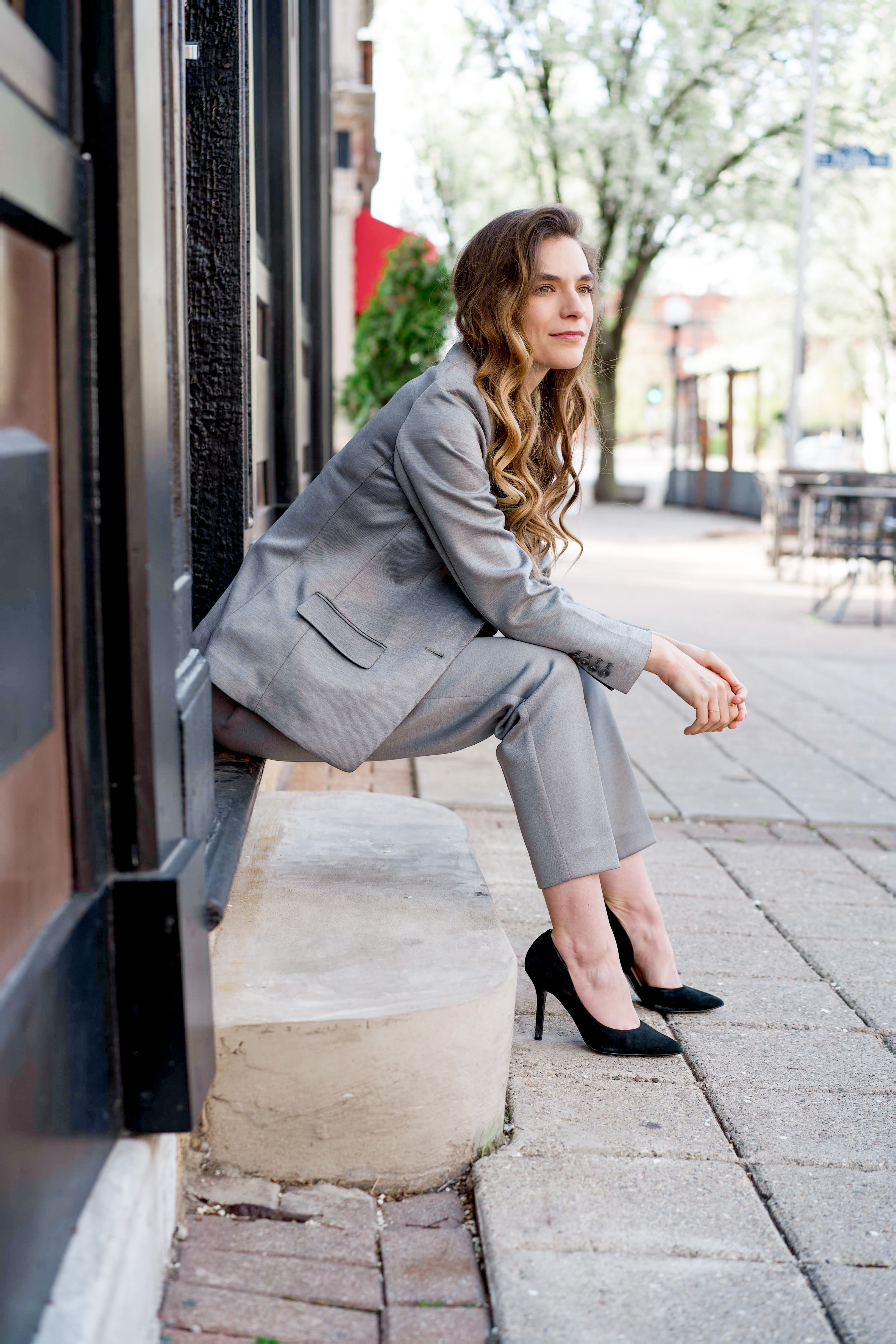 Express gray suit 